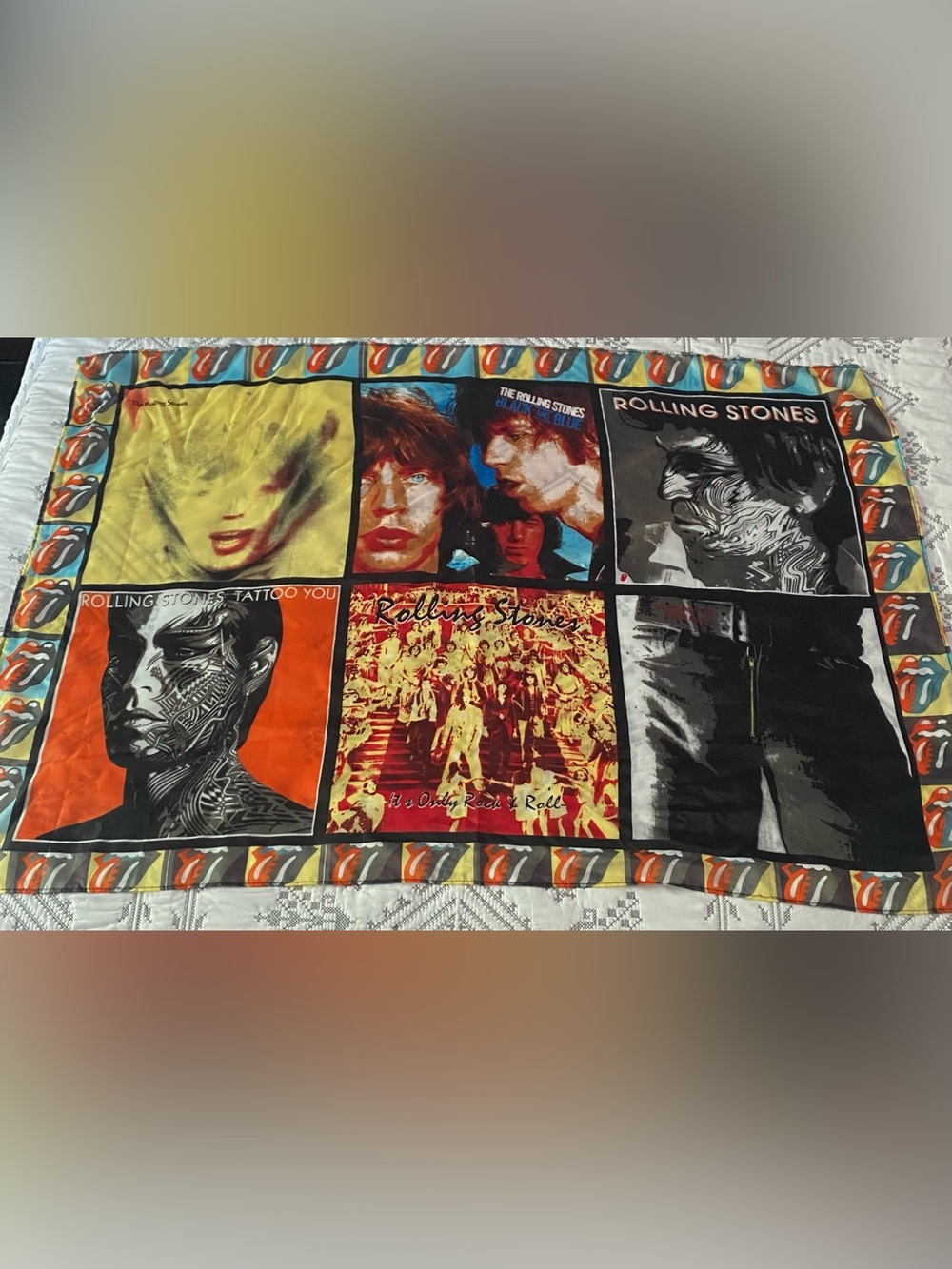 Vintage Rolling Stones Scarf/Wall Tapestry Album Record Covers Rock & Roll